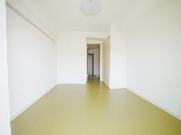 エルスタンザ浦和常盤の物件内観写真